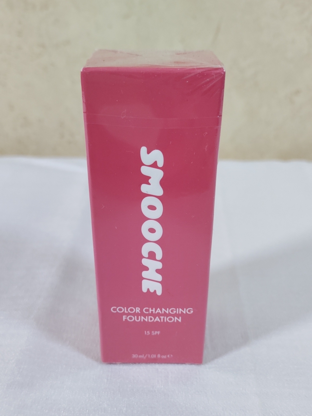 G400 Smooche Color Changing Foundation  30 ml/1.01 fl oz